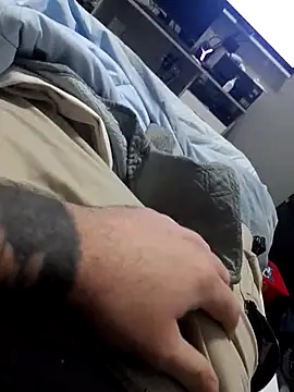 Snapshot of durellosbrodolone chatting on 02-23-26, 11:38 durellosbrodolone online show from 02-23-26, 11:38