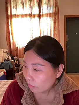 xiiuuff18 online show from 02-02-26, 08:02