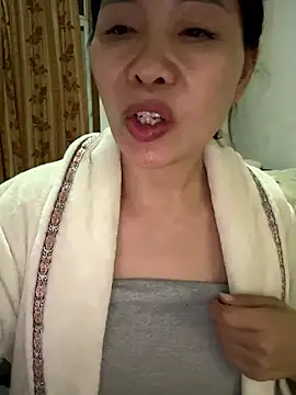 xiiuuff18 online show from 01-12-26, 11:28