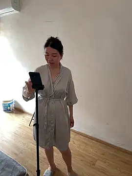 xiiuuff18 online show from 06-02-26, 01:16