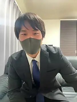 Snapshot of 184cm chatting on 06-12-26, 06:33 184cm online show from 06-12-26, 06:33