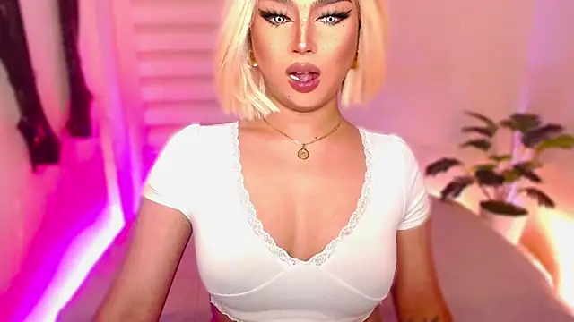 MissRumi Hunter online show from 04-03-26, 07:09