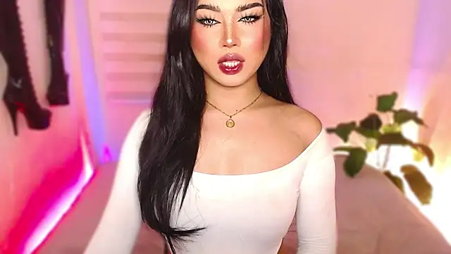 Snapshot of MissRumi_Hunter chatting on 02-02-26, 03:44 MissRumi Hunter online show from 02-02-26, 03:44