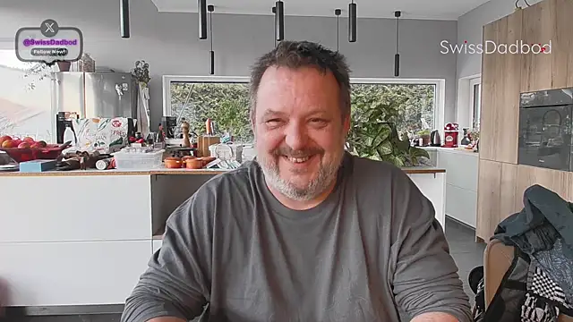 SwissDadbod online show from 12-18-25, 03:05