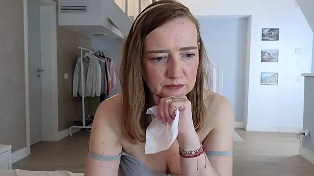 Snapshot of Blue_Angel_Sweet chatting on 05-07-26, 03:33 Blue Angel Sweet online show from 05-07-26, 03:33