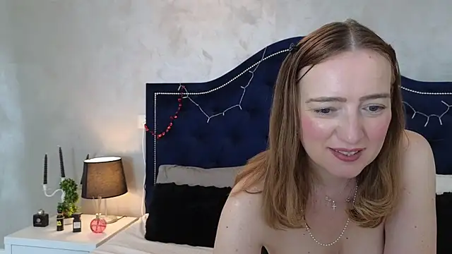 Snapshot of Blue_Angel_Sweet chatting on 05-30-26, 04:08 Blue Angel Sweet online show from 05-30-26, 04:08