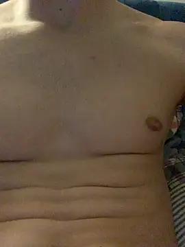 Snapshot of luisss_19cm chatting on 04-29-26, 02:05 luisss 19cm online show from 04-29-26, 02:05