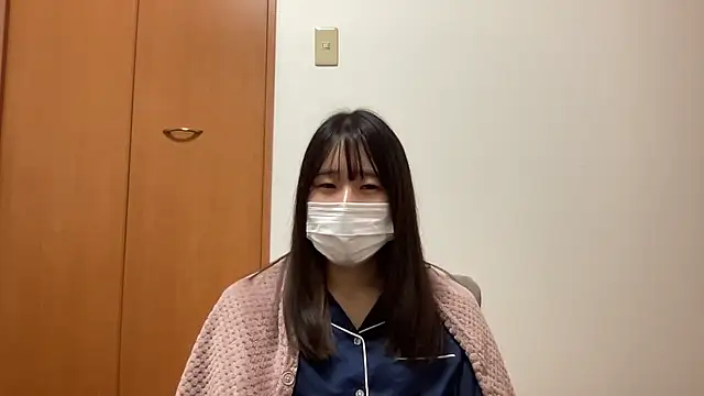 nuu u online show from 11-11-25, 02:56