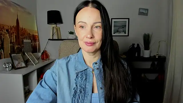 Snapshot of Velvet_Jasmine chatting on 02-19-26, 06:21 Velvet Jasmine online show from 02-19-26, 06:21