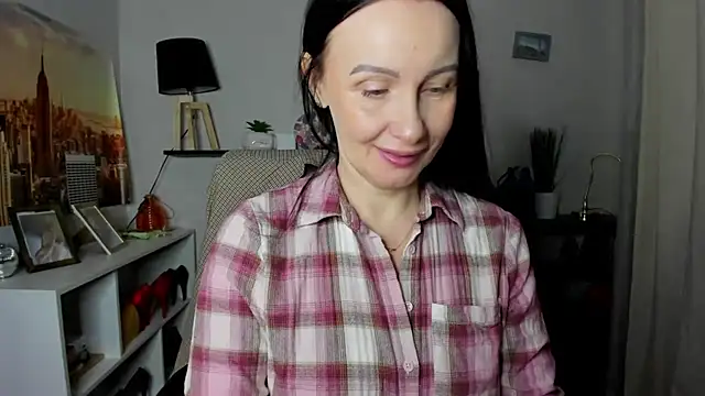 Snapshot of Velvet_Jasmine chatting on 02-23-26, 06:25 Velvet Jasmine online show from 02-23-26, 06:25