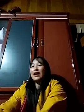 miss-su online show from 11-13-25, 01:42