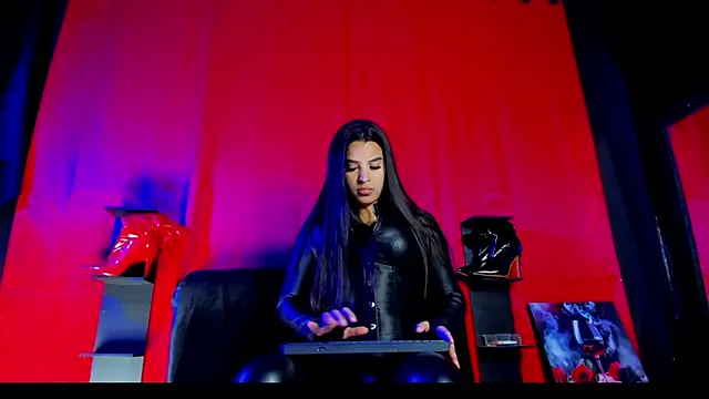 ArtemisaStone online show from 11-22-25, 10:08