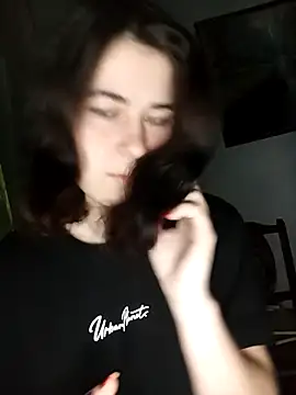 ToryTayler online show from 10-11-25, 08:32