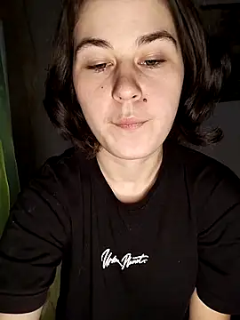 ToryTayler online show from 11-20-25, 12:28