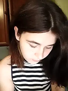 ToryTayler online show from 09-30-25, 05:41