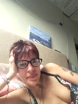 Snapshot of culitobosterook chatting on 09-28-25, 06:15 culitobosterook online show from 09-28-25, 06:15
