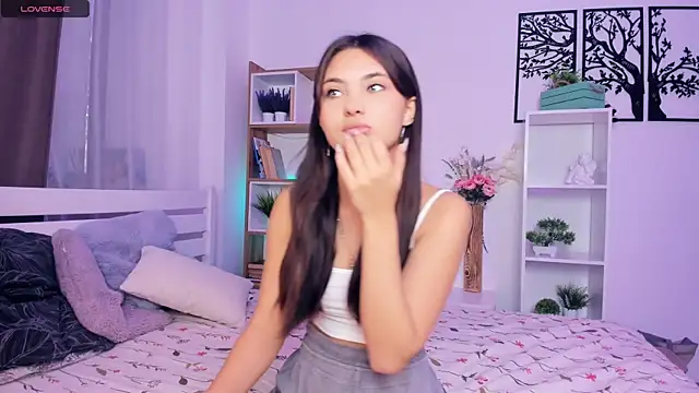 FunnyyMonkeyy online show from 10-18-25, 09:11