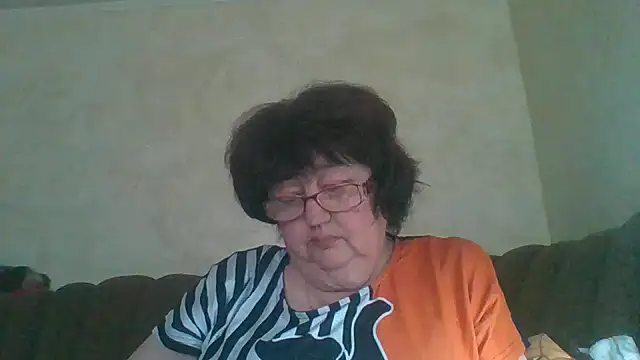 Snapshot of MilaSky5303 chatting on 09-25-25, 09:48 MilaSky5303 online show from 09-25-25, 09:48