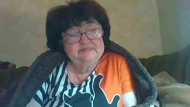 Snapshot of MilaSky5303 chatting on 10-03-25, 12:39 MilaSky5303 online show from 10-03-25, 12:39