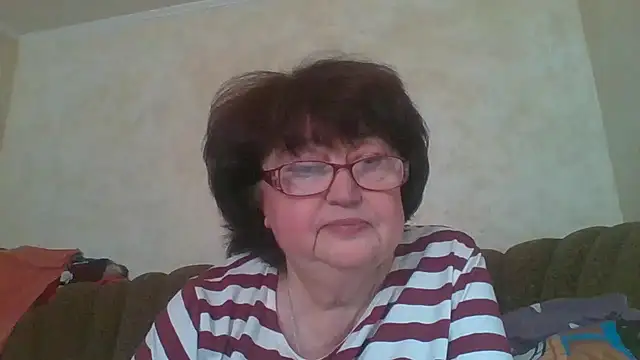 Snapshot of MilaSky5303 chatting on 09-27-25, 11:49 MilaSky5303 online show from 09-27-25, 11:49