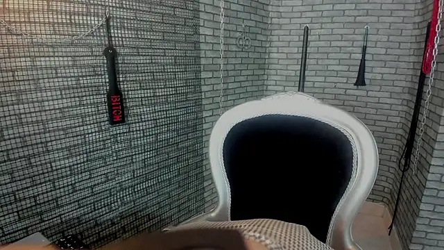 Snapshot of Briana_24 chatting on 02-02-26, 08:19 Briana 24 online show from 02-02-26, 08:19