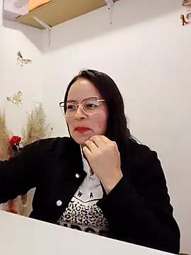 Daliz Leon online show from 09-23-25, 01:56