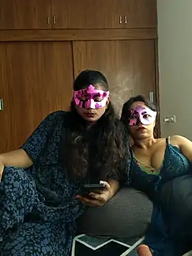 your chandni04 online show from 11-10-25, 07:46