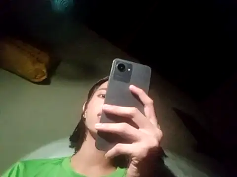 Snapshot of classyfoxhiromi chatting on 11-21-25, 06:18 classyfoxhiromi online show from 11-21-25, 06:18