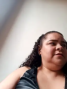 Miss Adriana01 online show from 10-27-25, 07:04