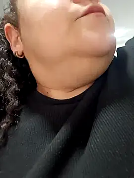 Miss Adriana01 online show from 10-18-25, 06:54