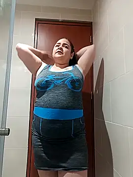 Miss Adriana01 online show from 01-06-26, 03:49