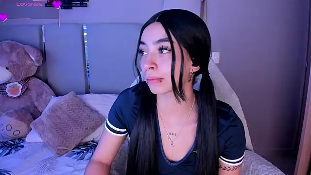 Snapshot of EmystarX chatting on 03-24-26, 01:49 EmystarX online show from 03-24-26, 01:49