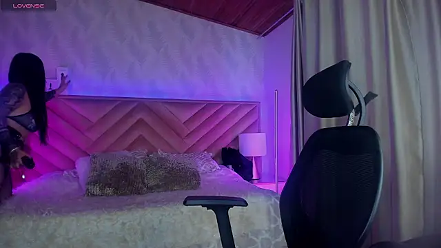  raven black online show from 02-25-26, 01:22