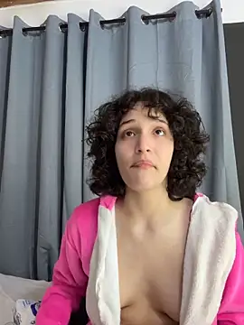 TeensNews18 online show from 02-11-26, 11:26