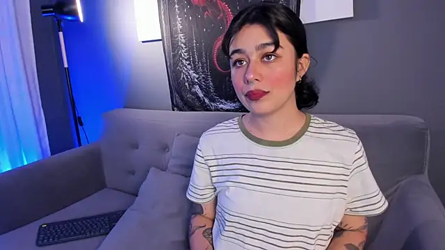 flower smith  online show from 11-11-25, 11:38