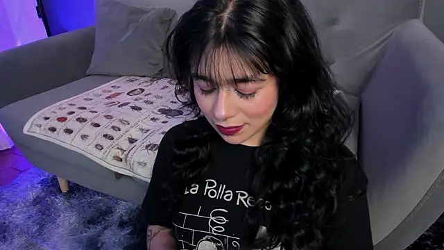 flower smith  online show from 03-12-26, 11:58