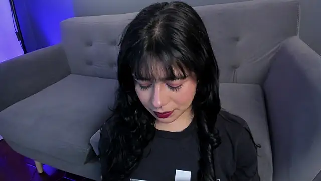 flower smith  online show from 03-31-26, 11:56