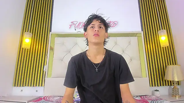 Snapshot of Just18Jake chatting on 09-20-25, 07:08 Just18Jake online show from 09-20-25, 07:08