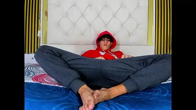 Snapshot of Just18Jake chatting on 09-26-25, 06:15 Just18Jake online show from 09-26-25, 06:15