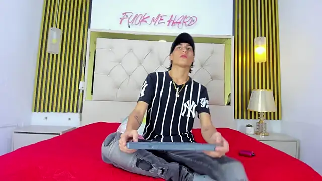 Snapshot of Just18Jake chatting on 10-16-25, 12:19 Just18Jake online show from 10-16-25, 12:19