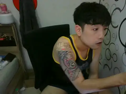 moaman190 online show from 11-26-25, 02:39