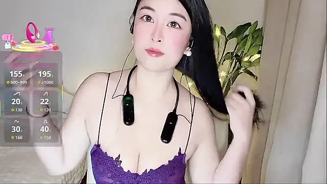 LuLu-Moon online show from 02-11-26, 01:00