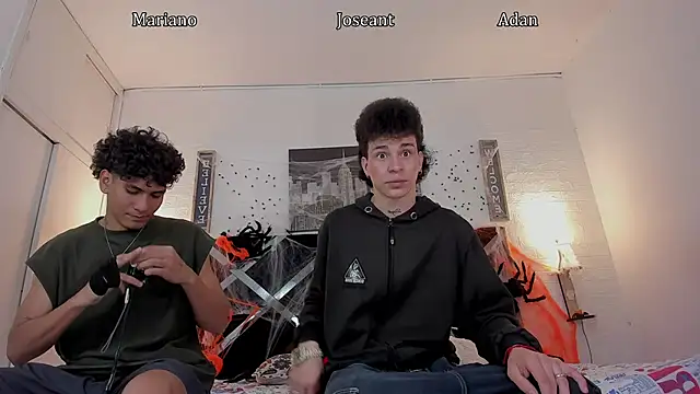 Adan Oriol online show from 10-30-25, 03:27