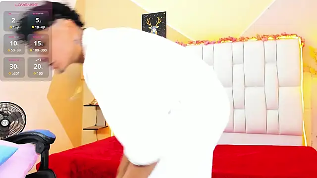 Adan Oriol online show from 11-27-25, 03:40