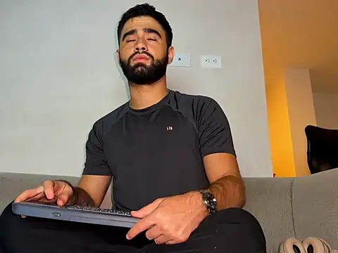 zack sullivan22 online show from 02-25-26, 04:45