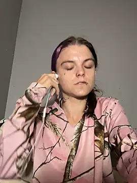 ittybittymeryssa online show from 11-11-25, 08:20