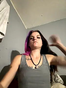 ittybittymeryssa online show from 11-05-25, 01:36