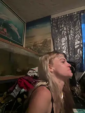 ittybittymeryssa online show from 05-10-26, 10:52