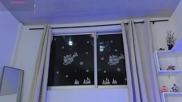 Selenafox 0 online show from 11-13-25, 02:15