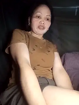  YooY  online show from 09-26-25, 02:13